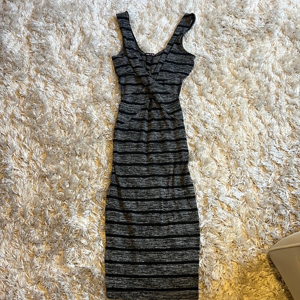 Love Ari dress